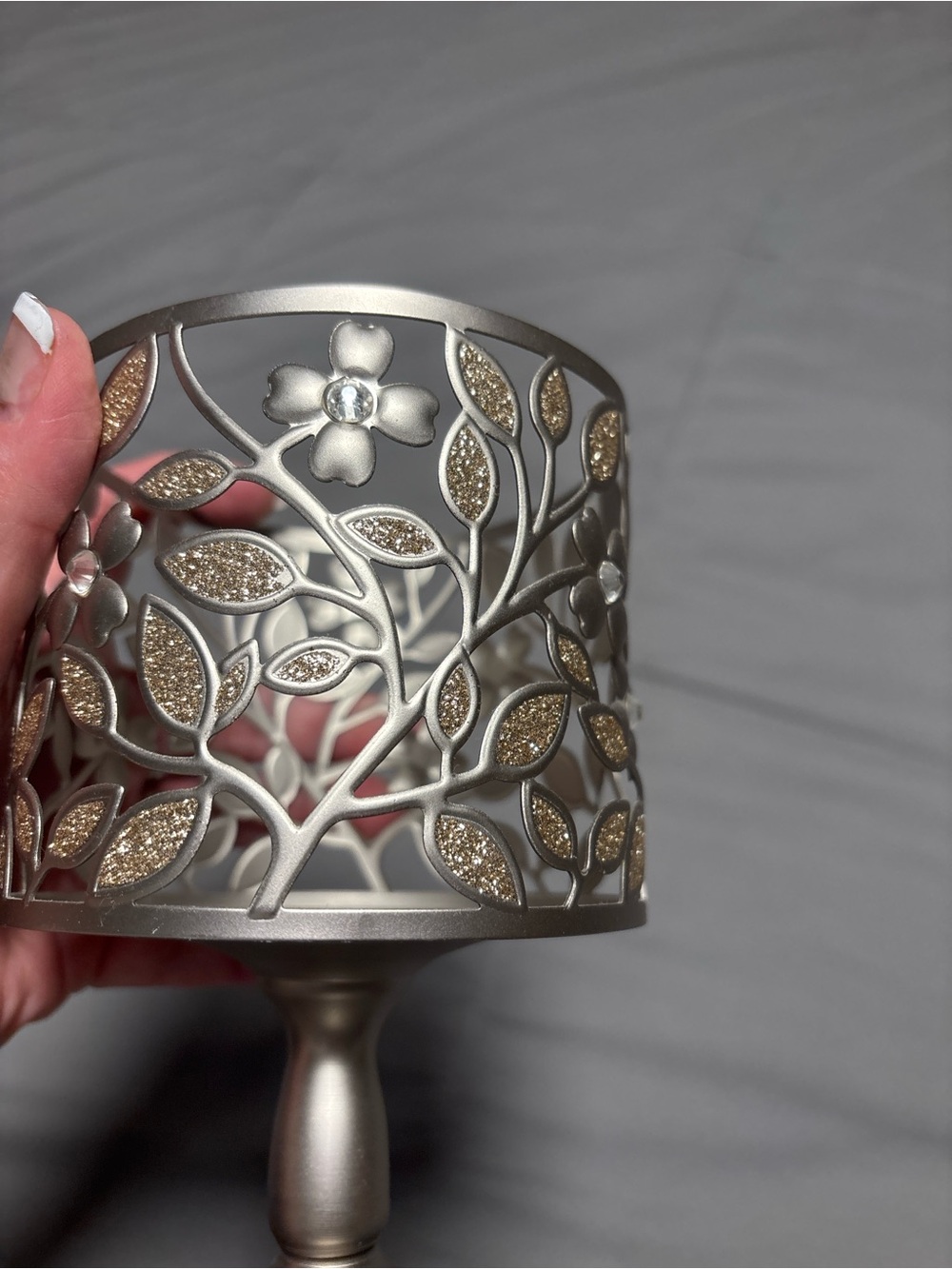 Bath & Body Works Elegant Floral Metal Candle Holder in Silver and Gold